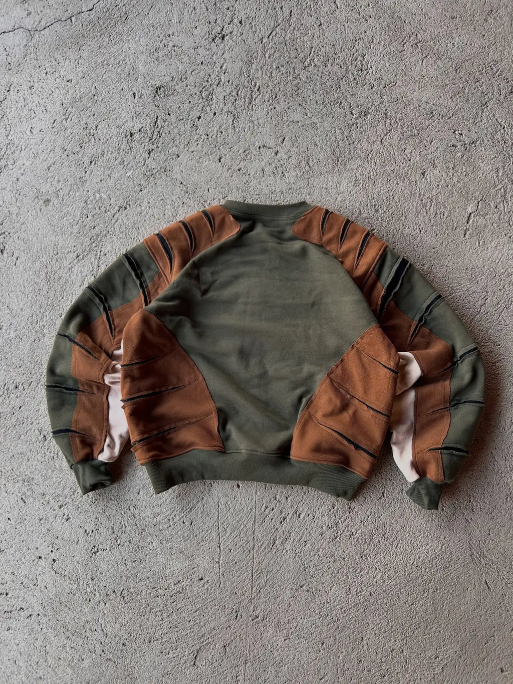 Unisex B10 Longsleeve