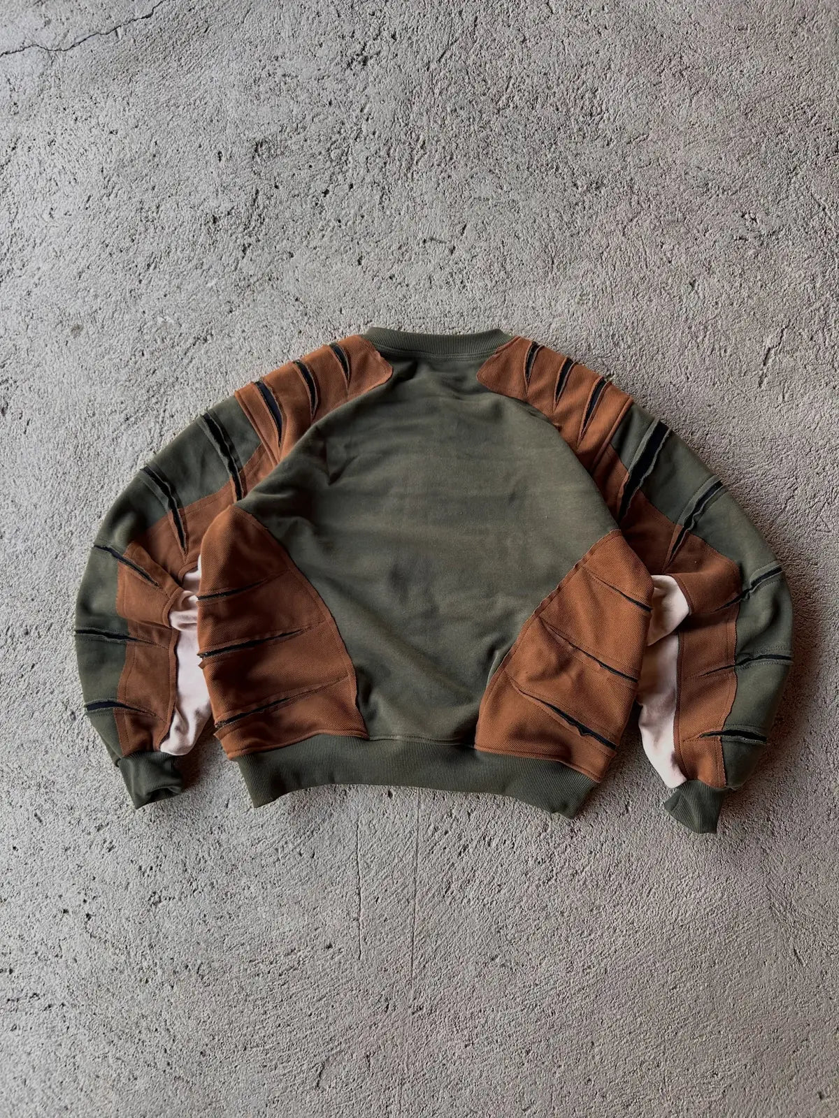 Unisex B10 Longsleeve